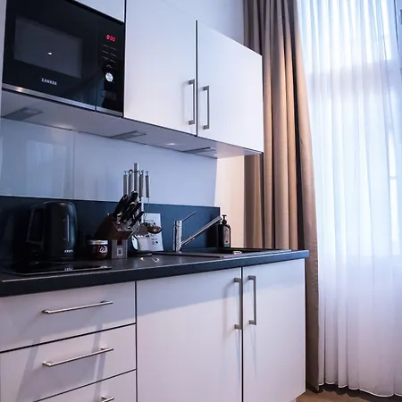 ÜberFluss Hotel Private Wing Innenstadt-3